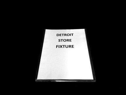 CLEAR SIGN PROTECTOR 8" X 11"